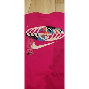 Nike Globe T shirt Men's Medium